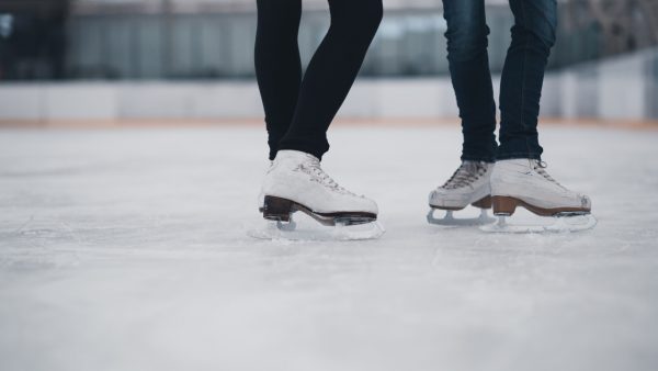 Ice Skating Screensaver - Image 3