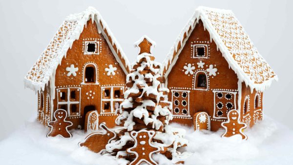 Gingerbread House Screensaver - Image 3