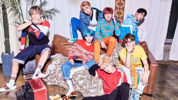 BTS Screensaver - Image 3
